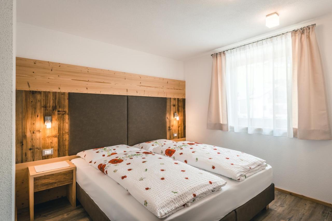 Chalet La Flueta Margherita ลาวาลเล ภายนอก รูปภาพ