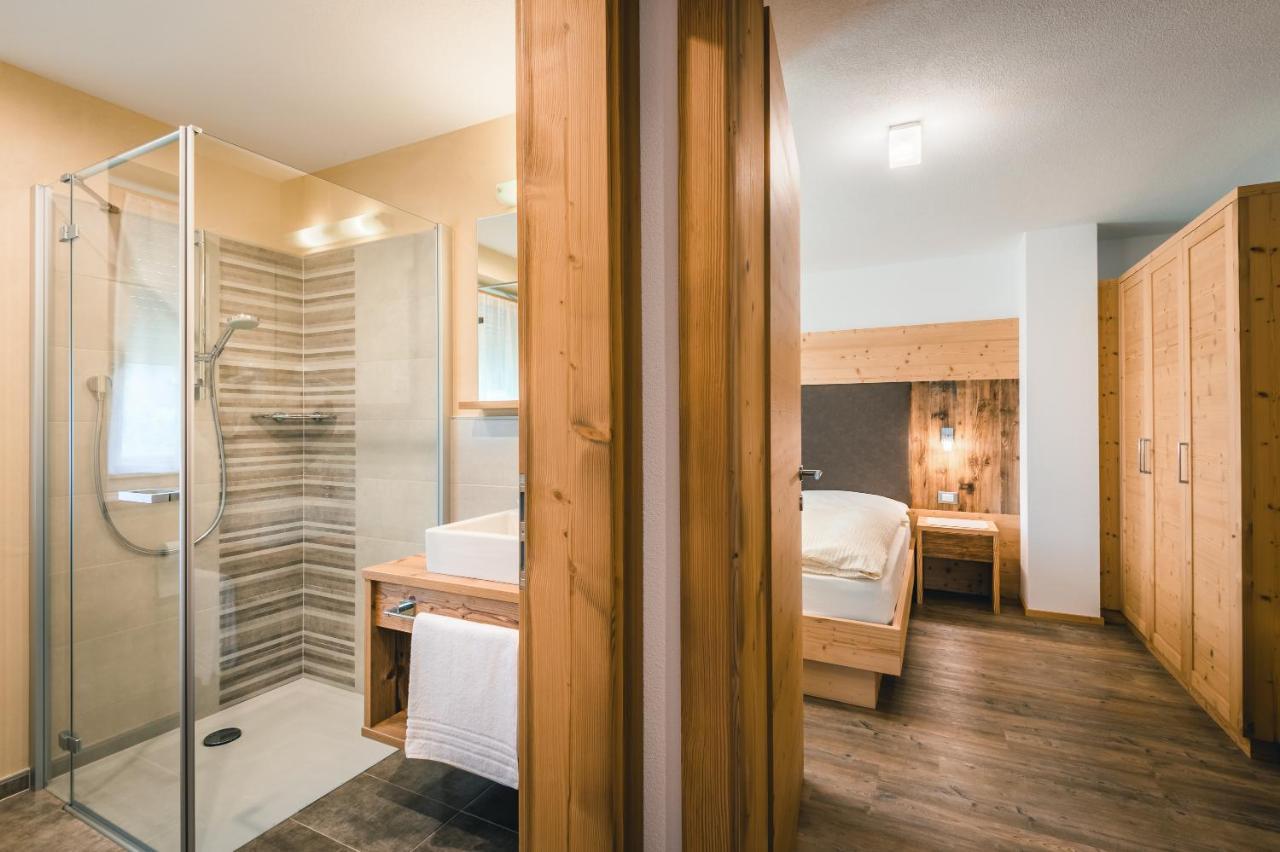 Chalet La Flueta Margherita ลาวาลเล ภายนอก รูปภาพ